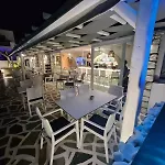 Lägenhetshotell Zoumis Naousa