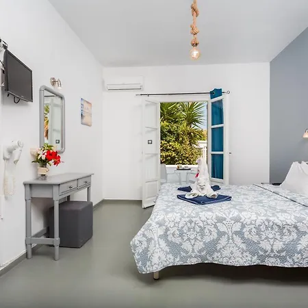 Zoumis Aparthotel Naousa