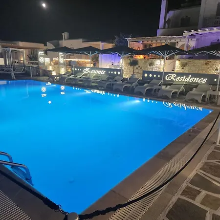 Zoumis Naousa (Paros)