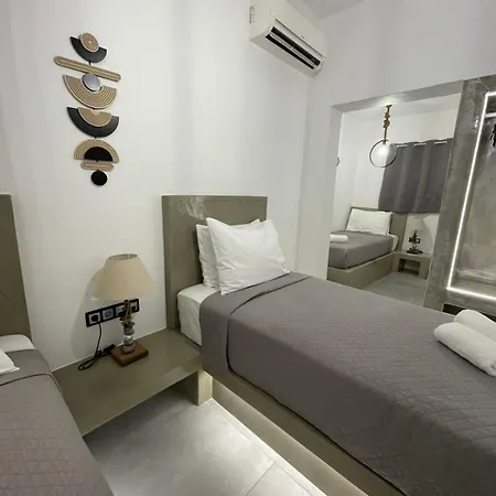 Zoumis Aparthotel 2*