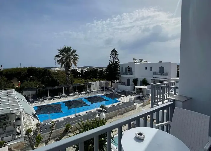 Apartmanhotel Zoumis Náusza