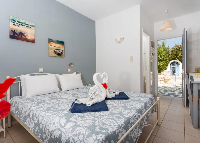 Zoumis Apartmanhotel Náusza