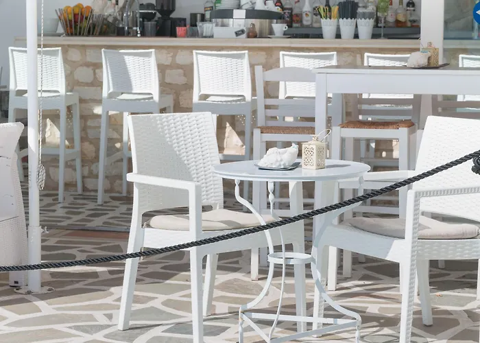 Zoumis Apartmanhotel 4*