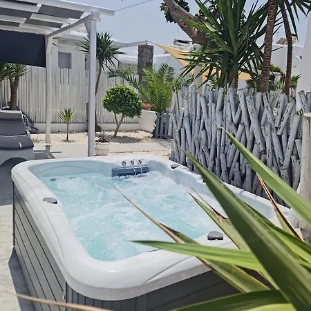 Zoumis Apartmanhotel 2*