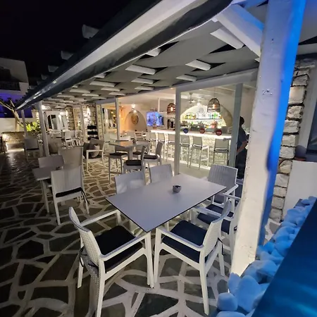 Ξενοδοχείο με διαμερίσματα Zoumis Νάουσα