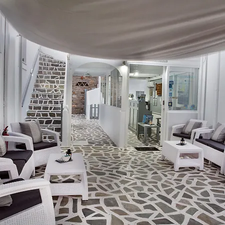 Zoumis Apart-hotel 4*