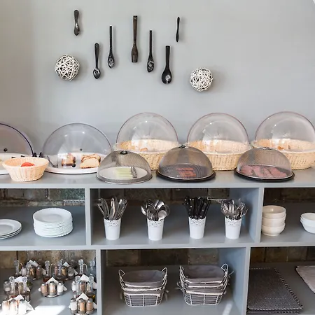 Zoumis Apart-hotel 4*