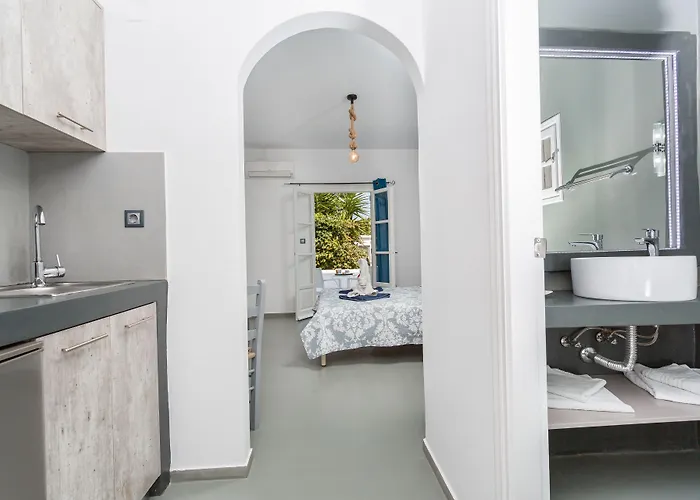 Aparthotel Zoumis Naousa